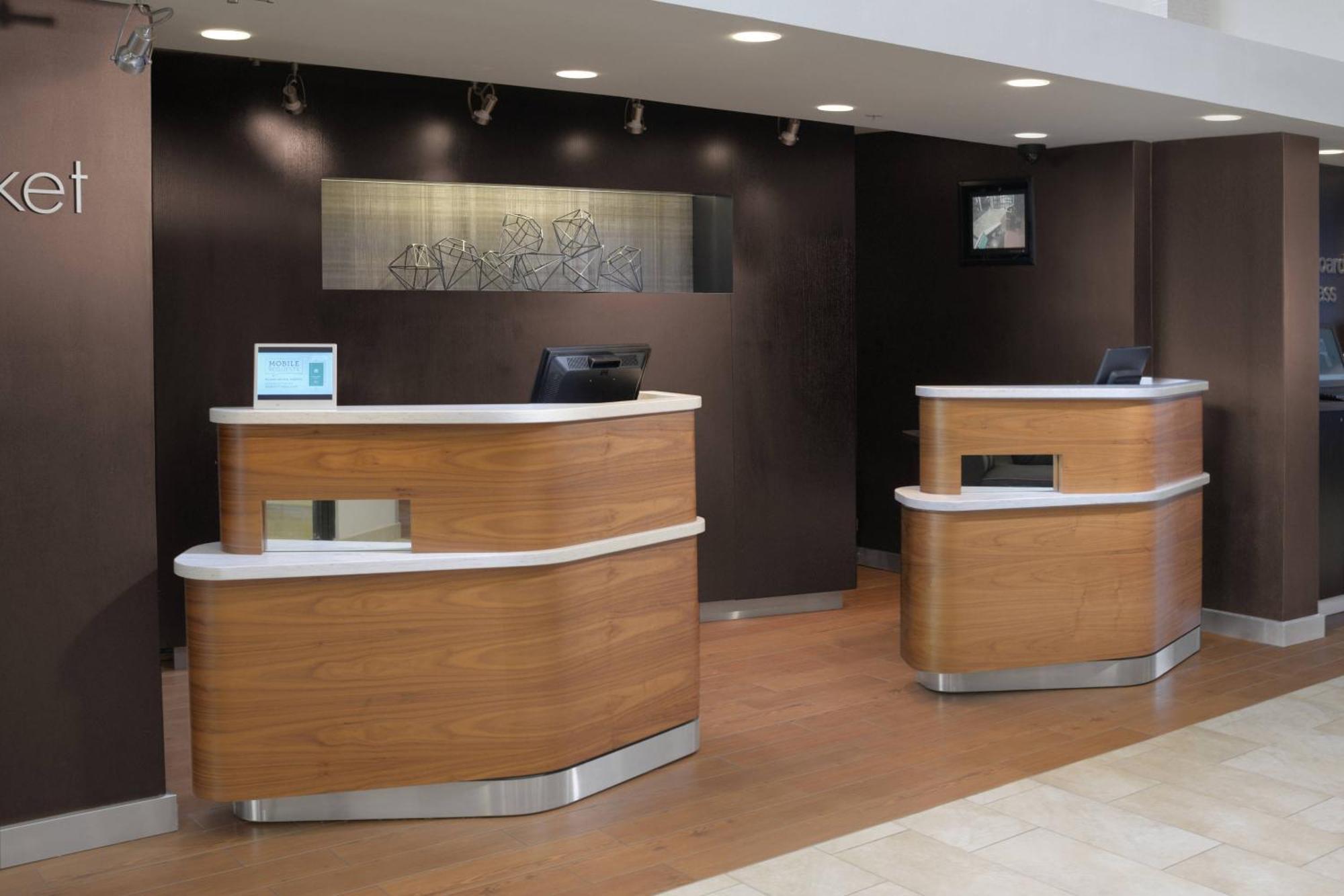 Отель Courtyard By Marriott Houston Northwest Экстерьер фото