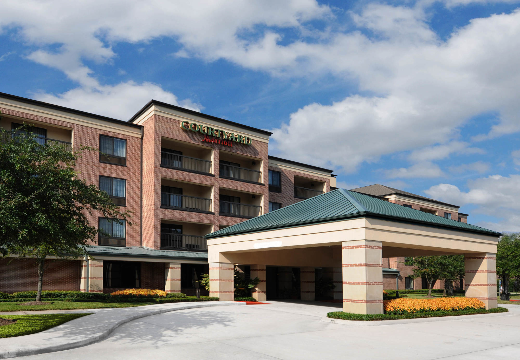 Отель Courtyard By Marriott Houston Northwest Экстерьер фото